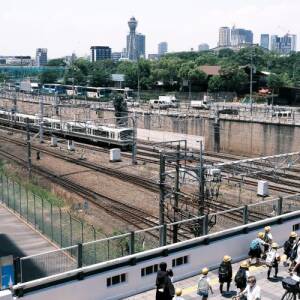 vol.14 上町台地パンフ賞「未来へ」市田汐里（第16回夕陽丘うえまち写真コンテスト）