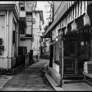 中学生写真家・堂畝梛子(どううねなぎこ) モノクロ銀塩写真展「私のへいわ」8月13日(水)～15日(金)