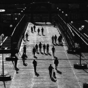 vol.34　青春賞『暮色のなかで』𠮷岡柊晴（第18回夕陽丘うえまち写真コンテスト）